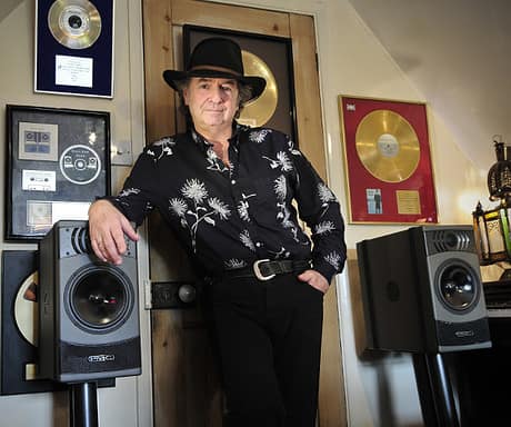 EL INGENIERO DE LED ZEPPELIN :" LA MUSICA DE AHORA APESTA"