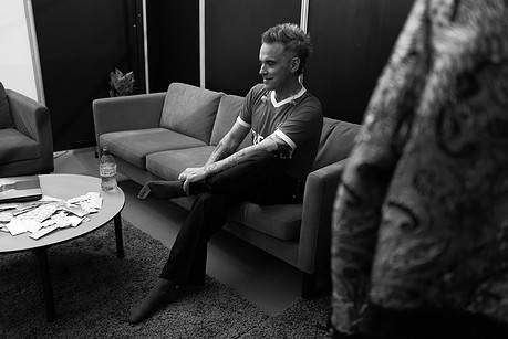 ROBBIE WILLIAMS CREE EN LOS ARCÁNGELES MIGUEL Y GABRIEL