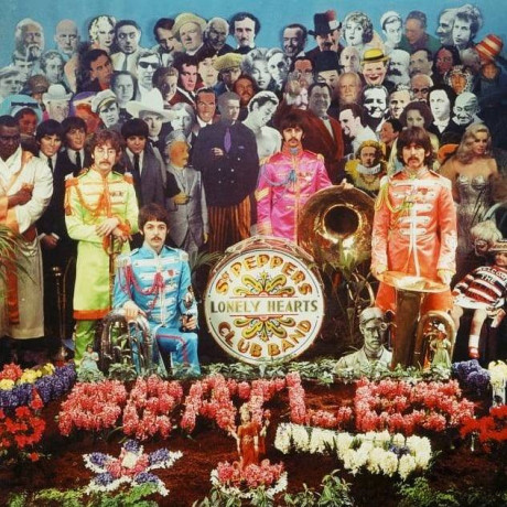 FIN A LA TEORÍA DE LOCOS QUE DECÍAN QUE MCARNEY NO ESTUVO EN LA FOTOS DEL "SGT. PEPPERS"