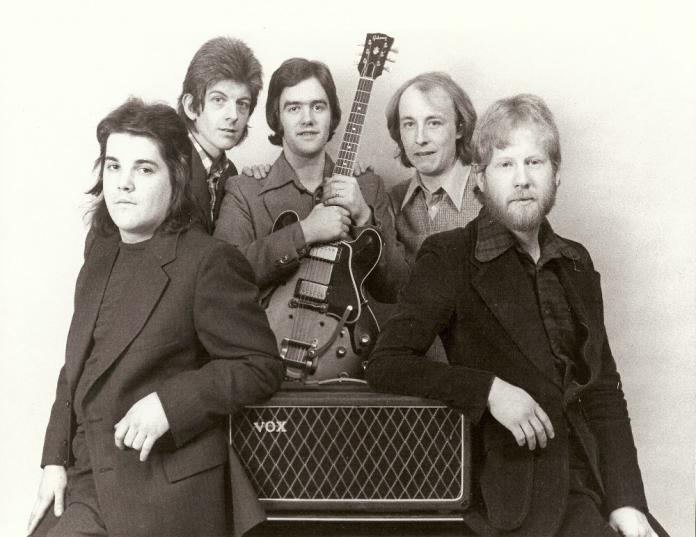 LA INTEGRAL DE BRINSLEY SCHWARZ, EL GRUPO EN EL QUE COMENZÓ NICK LOWE