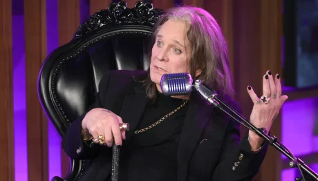 OZZY OSBOURNE ENTRA EN EL QUIRÓFANO POR CUARTA VEZ
