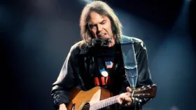 Courtney Barnett, Steve Earle, Brandi Carlile, Fiona Apple ... en el LP de Homenaje A Neil Young "Corazón de oro"